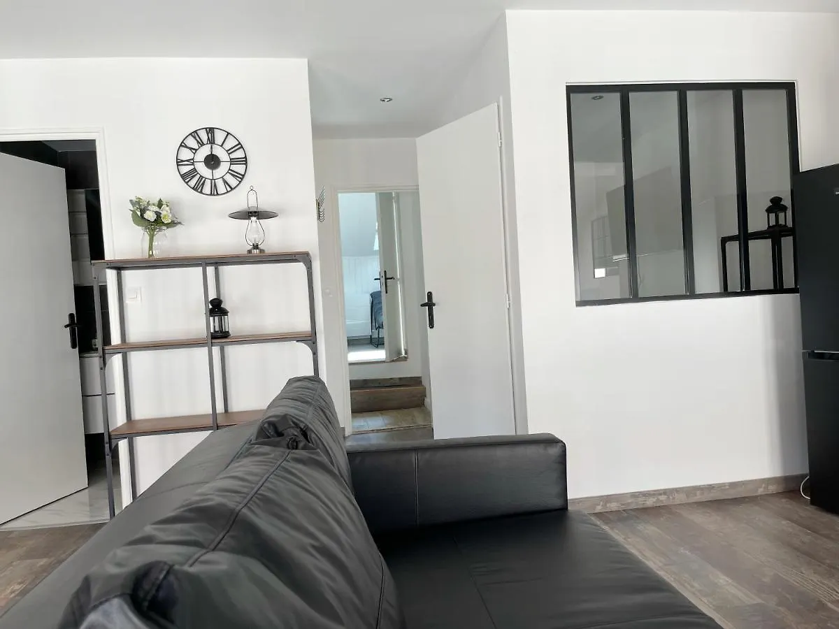 017 Chic & Cosy F2 53M2 Hypercentre Wifi Smart Tv Netflix Lägenhet Saint-Etienne  Frankrike